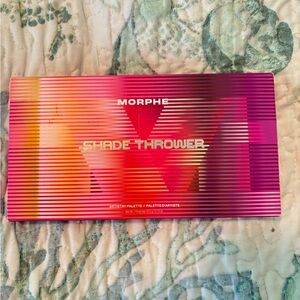 Morphe Shade Thrower Eyeshadow Palette - Pink, Orange & Magenta Gradient